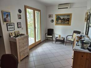 Thumbnail von Haus mit drei Wohnungen nahe dem Meer