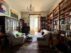 Thumbnail von Appartement in historischer Villa direkt am Meer / Lungomare