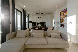 Thumbnail von Moderní vila s bazénem a krásným výhledem na moře