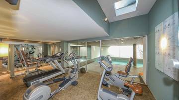 Thumbnail von 中心地の一等地にあるプール付きの高級アパートメント