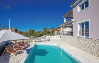 Thumbnail von Familienhaus mit Pool und Blick auf das Meer