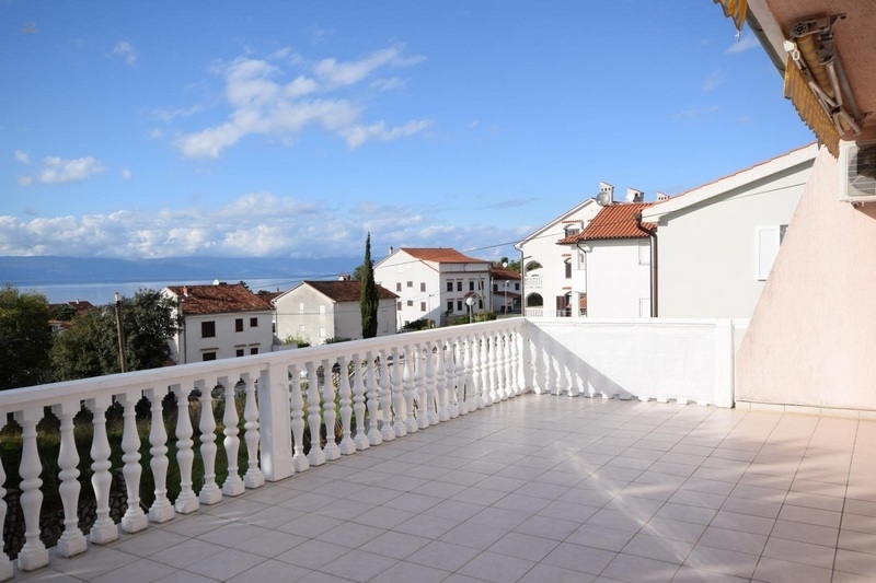 Möblierte Doppelhaushälfte mit Meerblick