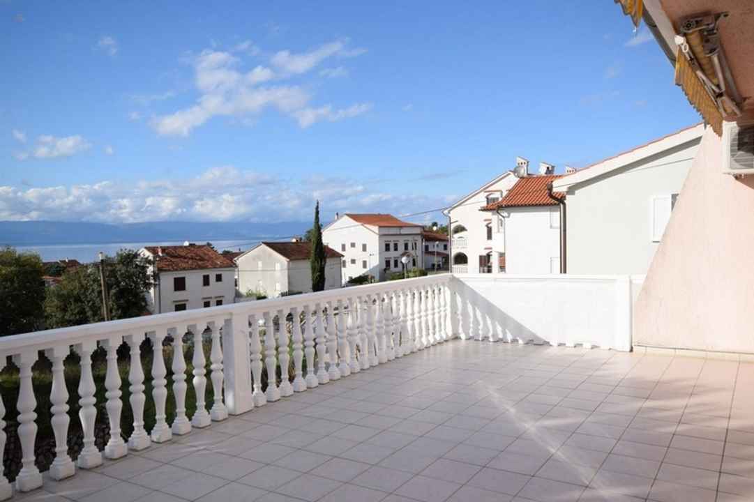 Möblierte Doppelhaushälfte mit Meerblick