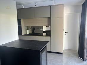 Thumbnail von Modernes Appartement + Studio mit Garten und Pool