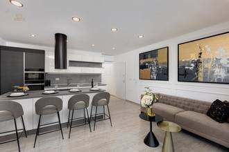 Thumbnail von Modernes Appartement + Studio mit Garten und Pool