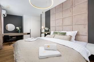 Thumbnail von Modernes Appartement + Studio mit Garten und Pool