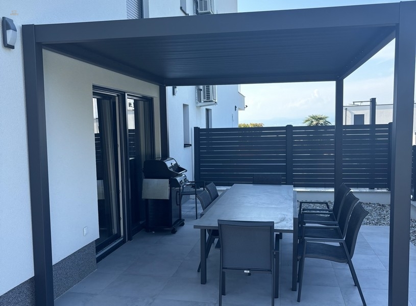 Thumbnail von Modernes Appartement + Studio mit Garten und Pool