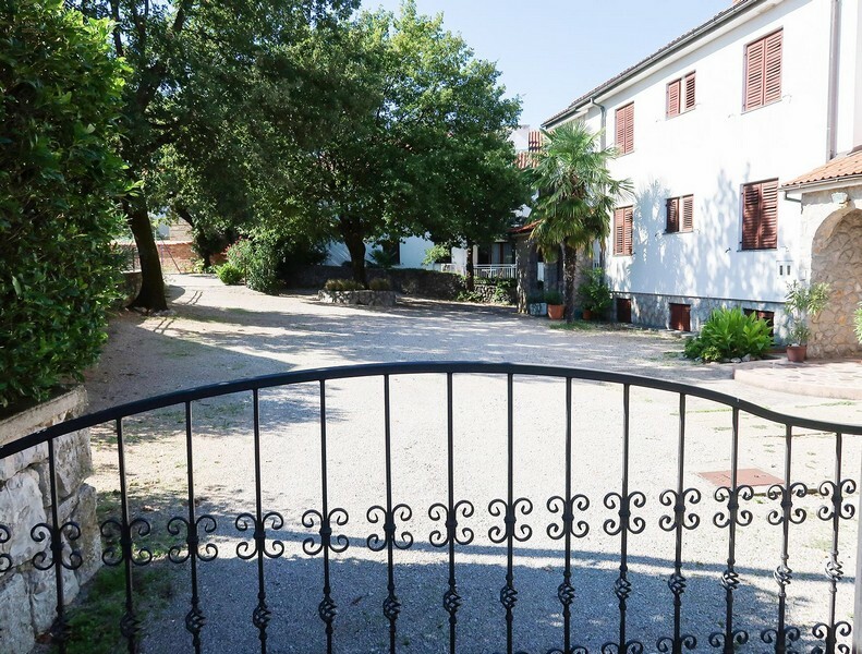 Thumbnail von Dachgeschosswohnung mit schönem Blick auf das Meer