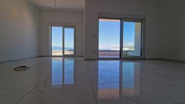 Thumbnail von Appartement mit Meerblick + Appartement im Erdgeschoss mit Garten