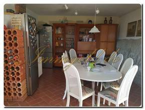 Thumbnail von Einzigartiges Landhaus auf eigenem Hügel mit Panoramablick