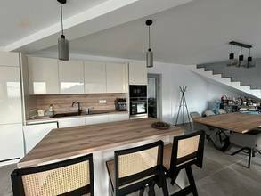 Thumbnail von Moderne Neubau-Villa mit traumhaftem Meerblick, Region Omis