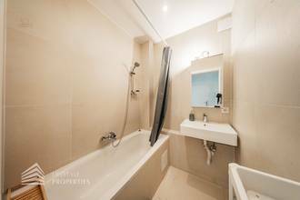 Thumbnail von Wunderschöne 3-Zimmerwohnung mit Loggia, Nähe Parkanlage Gaußplatz