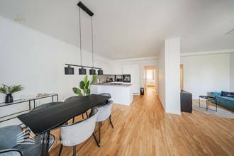 Thumbnail von Wunderschöne 3-Zimmerwohnung mit Loggia, Nähe Parkanlage Gaußplatz