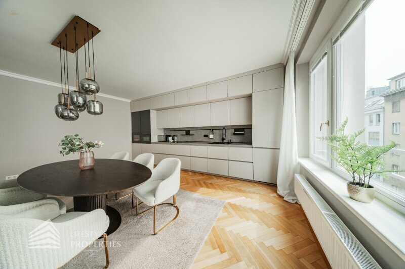 Thumbnail von Traumhafte 5-Zimmerwohnung, Nähe Schloss Belvedere