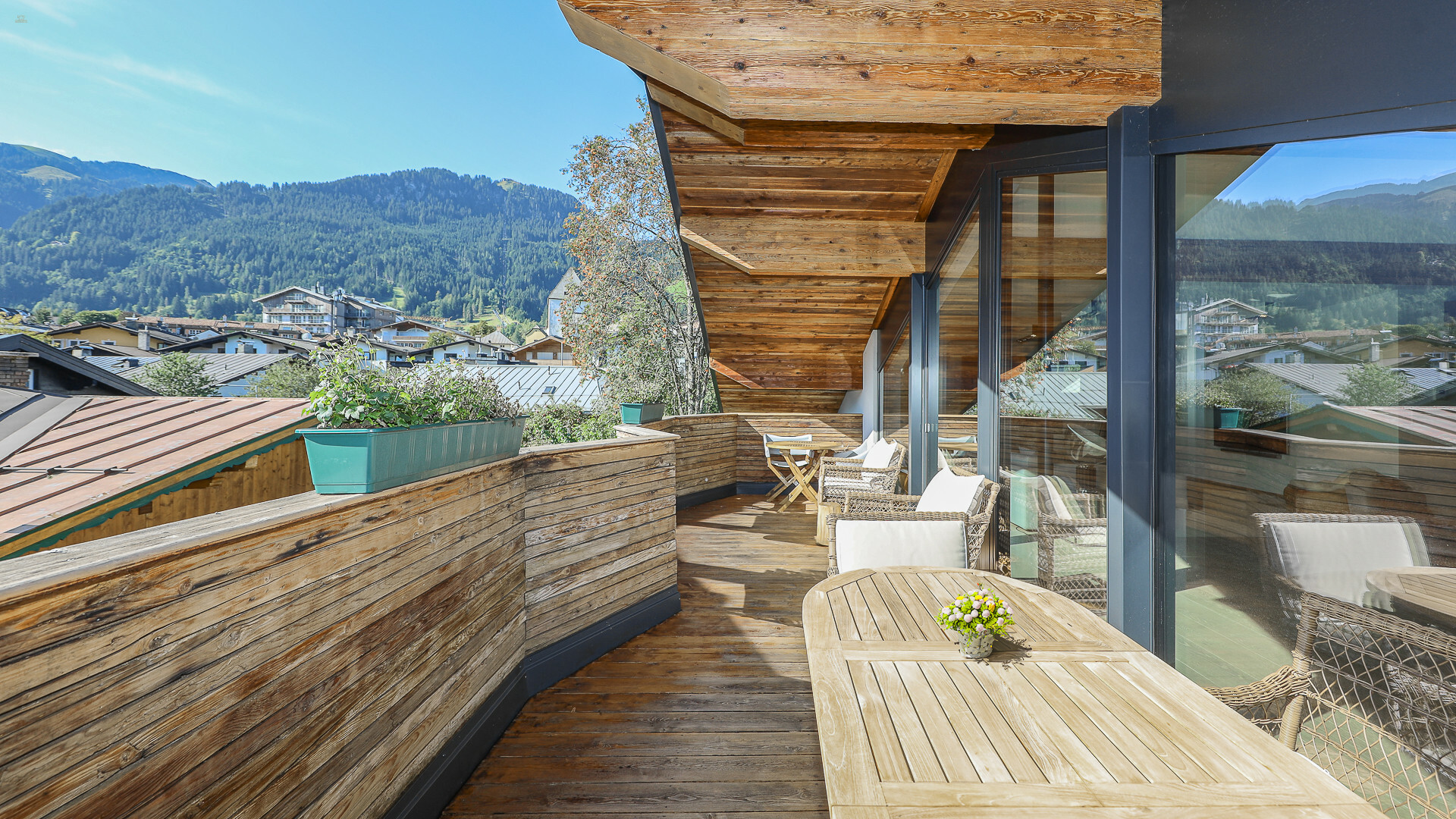 Thumbnail von Luxuriöses Stadt-Penthouse mit Panoramablick