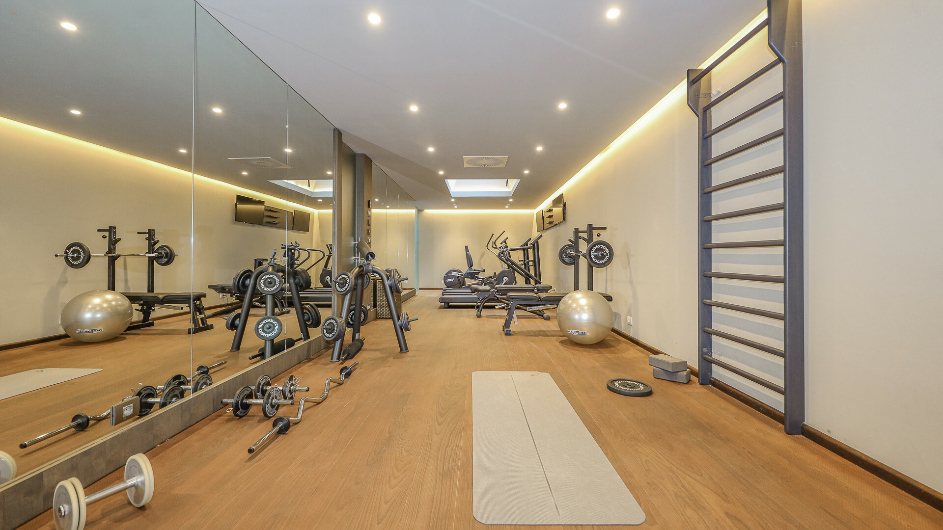 Thumbnail von Luxuriöses Stadt-Penthouse mit Panoramablick