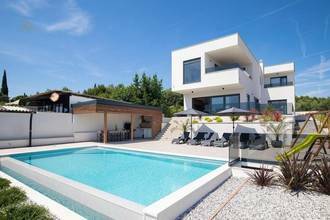 Thumbnail von Moderne Luxusvilla mit schönem Meerblick, Region Medulin