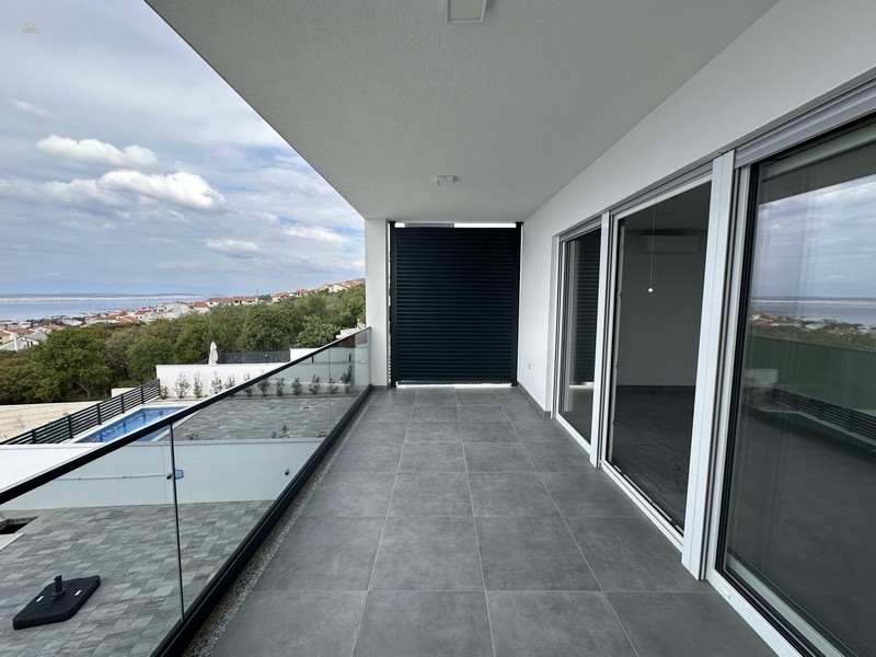 Thumbnail von Moderne Wohnung mit schönem Blick auf das Meer