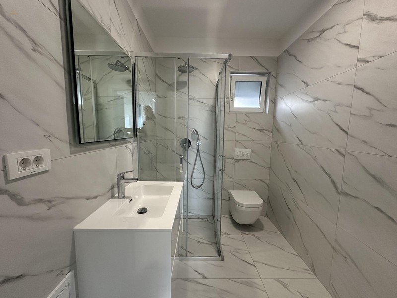 Thumbnail von Moderne Wohnung mit schönem Blick auf das Meer