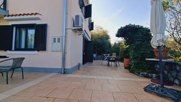 Thumbnail von Haus in ruhiger Lage mit schönem Meerblick