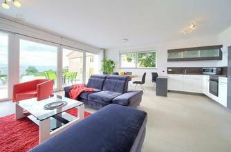 Thumbnail von Moderne Erdgeschosswohnung mit Meerblick