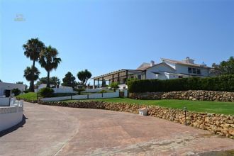 Thumbnail von Luxus-Villa in El Rosario R2446877