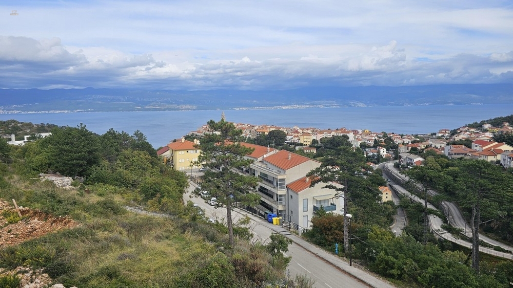 Attraktives Neubau-Appartement  im 1. OG + kleinere Ferienwohnung mit Garten im Erdgeschoss
