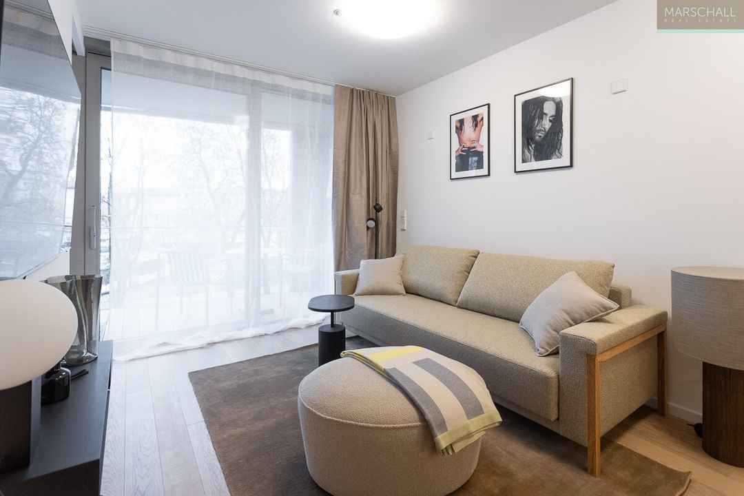 ANLEGERWOHNUNG | BEFRISTET VERMIETET BIS 31.05.2029 | Voll möblierte Neubauwohnung mit Loggia und Concierge!