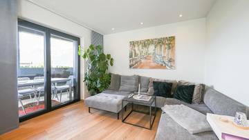 Thumbnail von Luxus-Garten-Maisonette & Wellnessbereich mit Pool