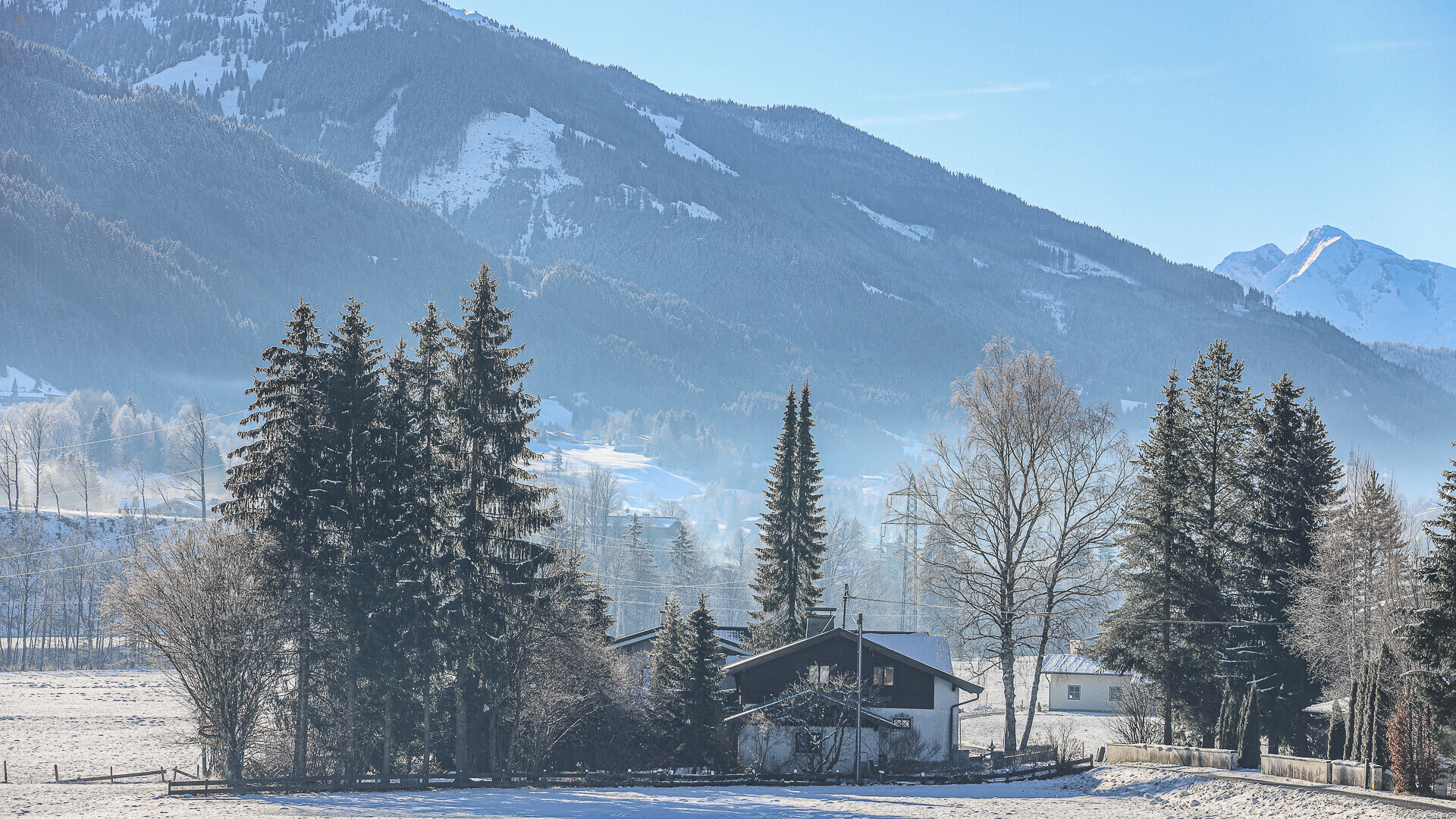 Thumbnail von Baugrund in Toplage mit Baugenehmigung für eine Luxusvilla