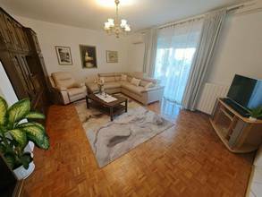 Thumbnail von Doppelhaushälfte mit zwei Wohnungen (+ weitere Wohneinheit) nahe dem Meer