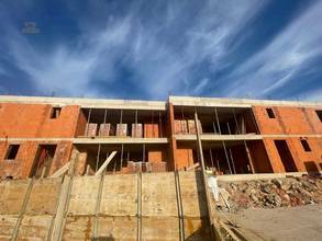 Thumbnail von Moderne Doppelhaushälfte mit Pool und Blick auf das Meer, Region Krk