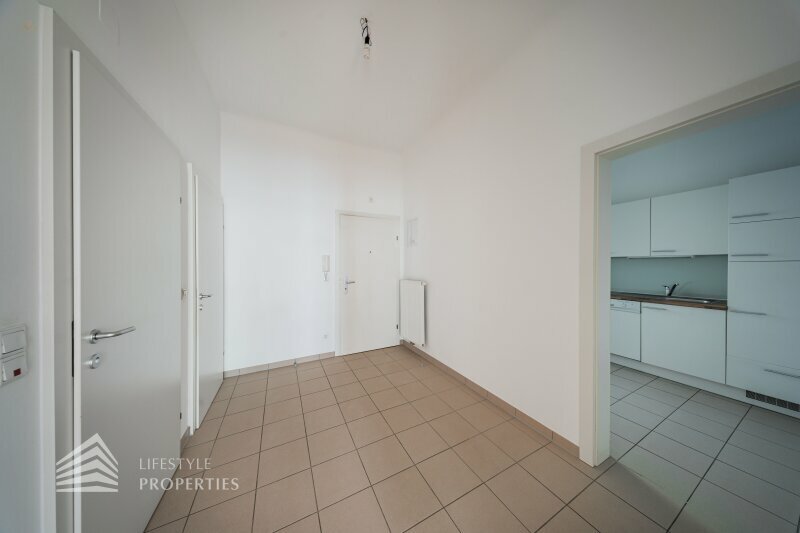 Thumbnail von Helle 2-Zimmer Wohnung, Nähe Landstraße Hauptstraße