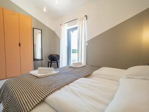 Thumbnail von Moderne Villa mit mediterranen Elementen und Swimmingpool in ruhiger Umgebung, Region Vrbnik