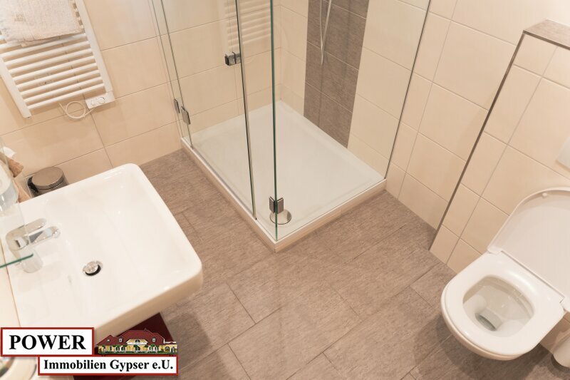 Thumbnail von Vielseitige Nutzungsmöglichkeiten: Dieses Objekt eignet sich ideal für verschiedene Zwecke !!