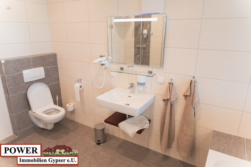 Thumbnail von Vielseitige Nutzungsmöglichkeiten: Dieses Objekt eignet sich ideal für verschiedene Zwecke !!