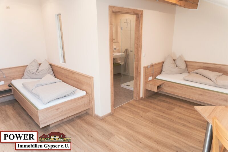 Thumbnail von Vielseitige Nutzungsmöglichkeiten: Dieses Objekt eignet sich ideal für verschiedene Zwecke !!