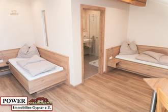 Thumbnail von Vielseitige Nutzungsmöglichkeiten: Dieses Objekt eignet sich ideal für verschiedene Zwecke !!