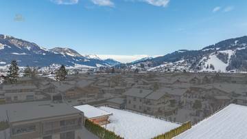 Thumbnail von Grundstück mit Baugenehmigung für eine Luxusvilla