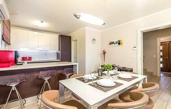 Thumbnail von Villa mit Pool und schönem Meerblick