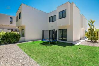 Thumbnail von Luxuriöse Doppelhaushälfte mit Pool und Meerblick, Region Opatija