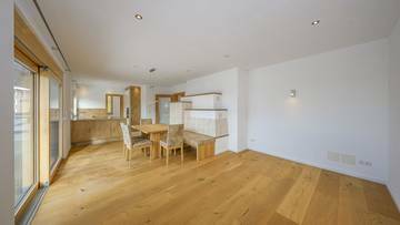 Thumbnail von Großzügiger Neubau mit Panoramablick am Fuße des Wilden Kaisers