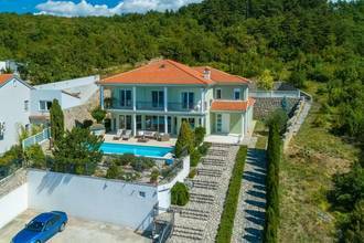 Thumbnail von Mediterrane Villa mit Swimmingpool in attraktiver Lage