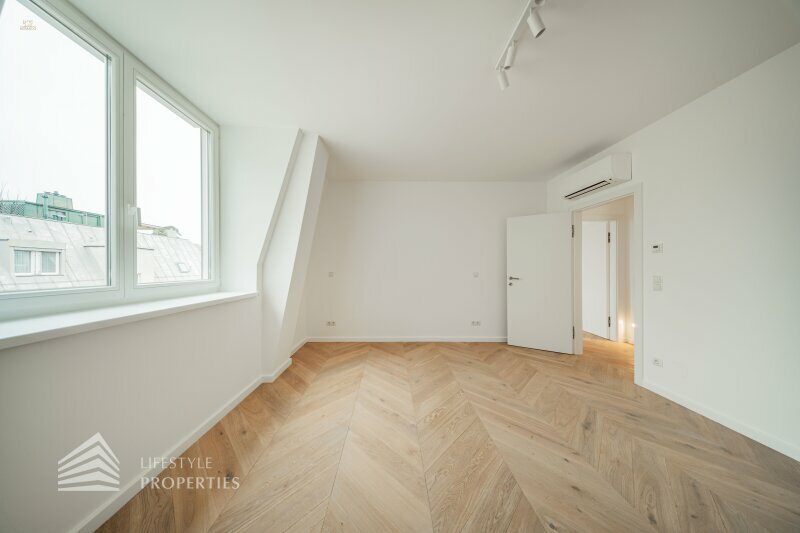 Thumbnail von Elegante 4-Zimmer Wohnung mit Terrasse, Erstbezug!