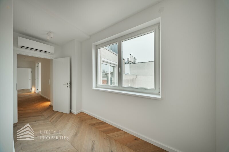 Thumbnail von Elegante 4-Zimmer Wohnung mit Terrasse, Erstbezug!