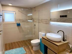 Thumbnail von Stadthaus mit zwei Wohnungen nahe dem Meer