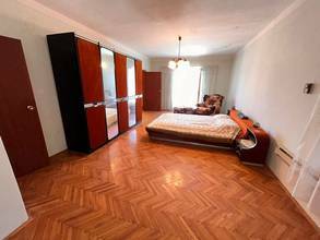 Thumbnail von Haus mit großem Garten nahe dem Meer