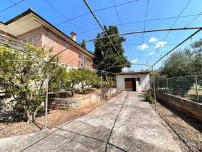 Thumbnail von Haus mit großem Garten nahe dem Meer