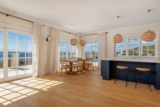 Thumbnail von Mediterrane Luxusvilla mit Panorama-Meerblick und Infinity-Swimmingpool