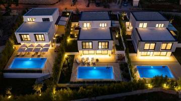 Thumbnail von Moderne Villa mit Swimmingpool und Meerblick, Region Malinska, Insel Krk (Brücke)